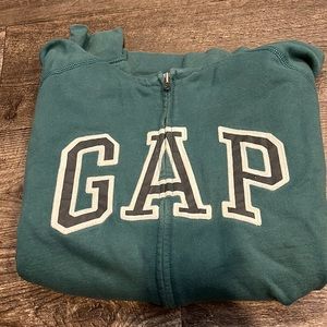 Gap zip up